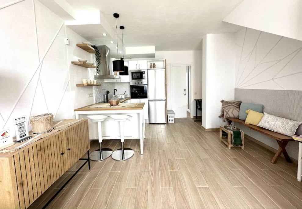 El Cocotero By The Sea, Desk,300Mb Fiber And Terrace Apartment El Cotillo  ภายนอก รูปภาพ